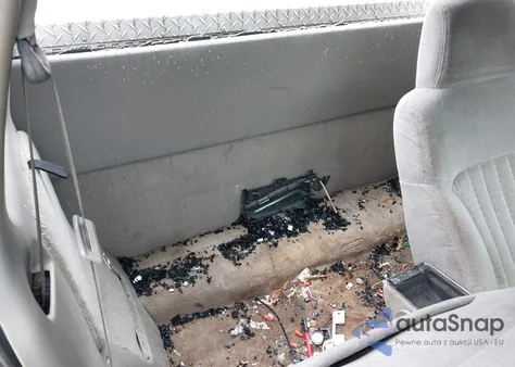 2001 Chevrolet S-10 Ls из США, поврежденный, VIN 1GCCS19W118228581